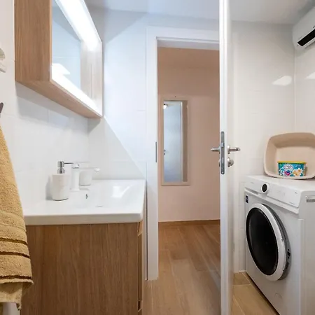 In Mastrinka With Loggia, Air Conditioning, Wifi 5159-2 Apartamento *